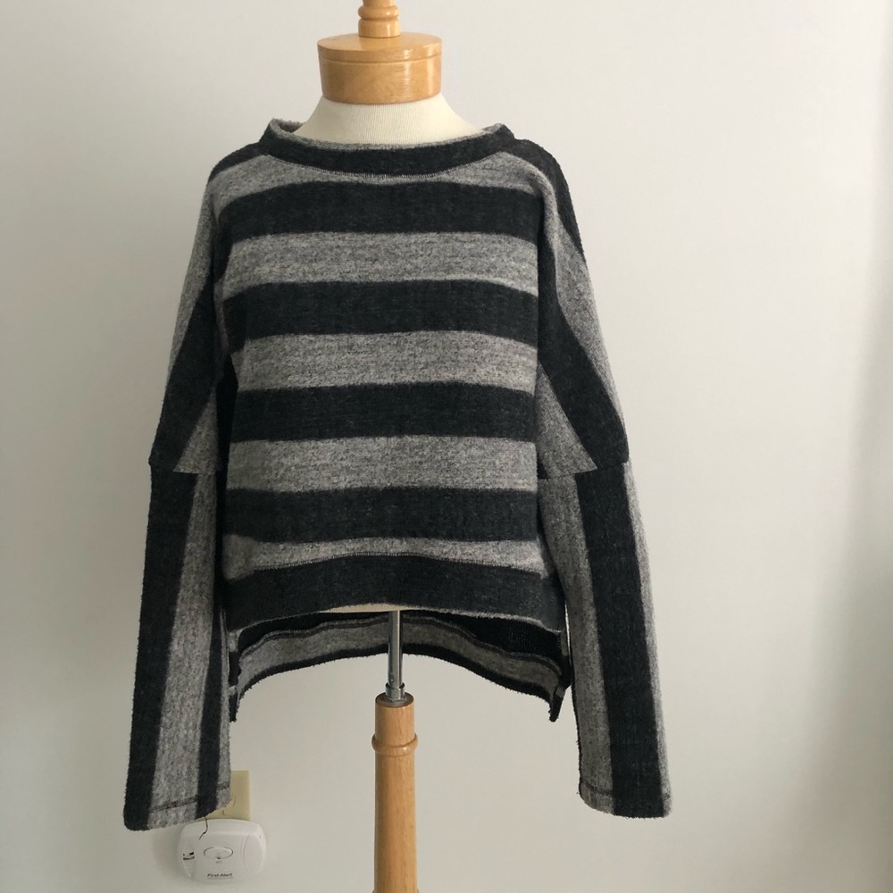 Super Soft True Grit Fashionable Striped Tees Top M